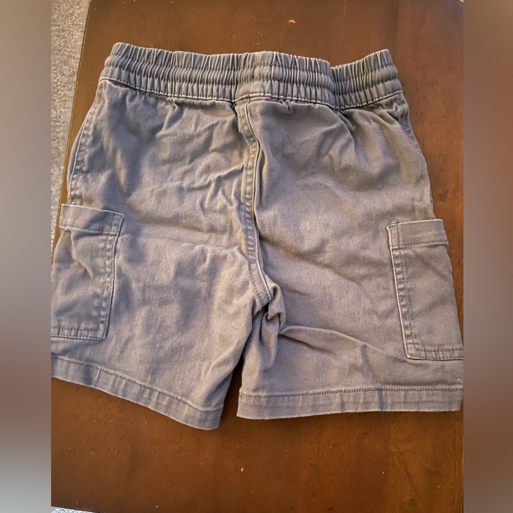 Kids clothes bundle - Picture 13 of 16